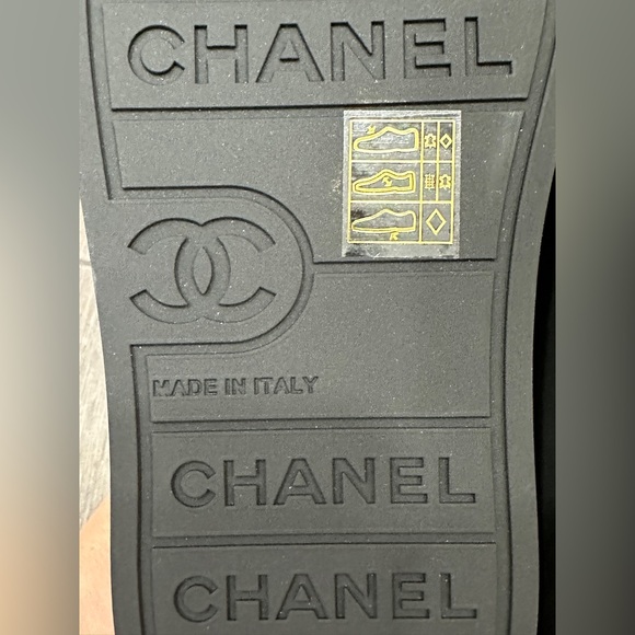 Black Quilted Platform Sneakers - Picture 15 of 16